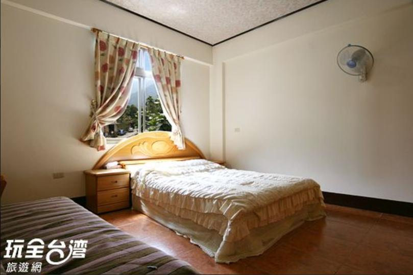 Dongguang Zhixing Homestay Юйчі Екстер'єр фото
