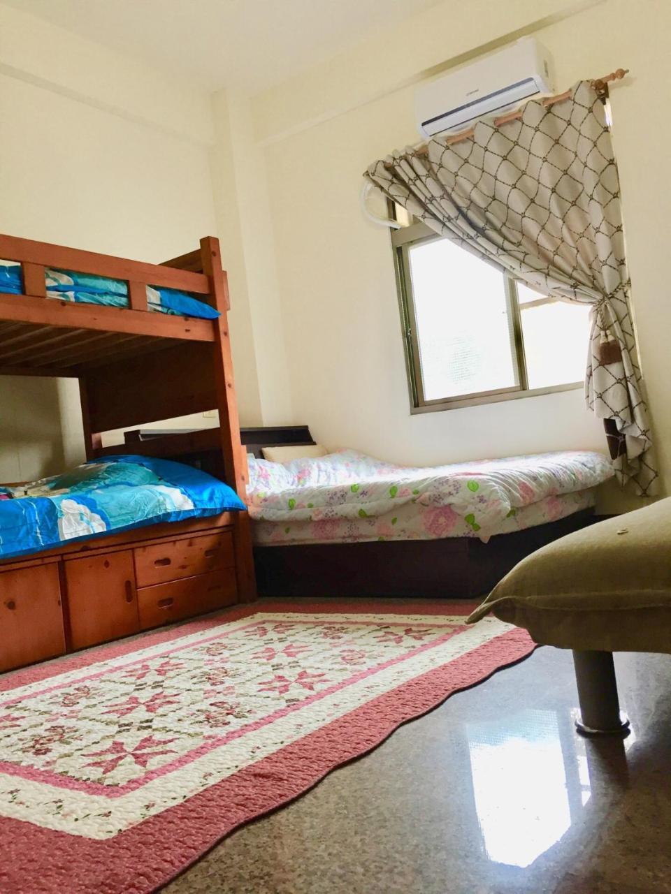 Dongguang Zhixing Homestay Юйчі Екстер'єр фото