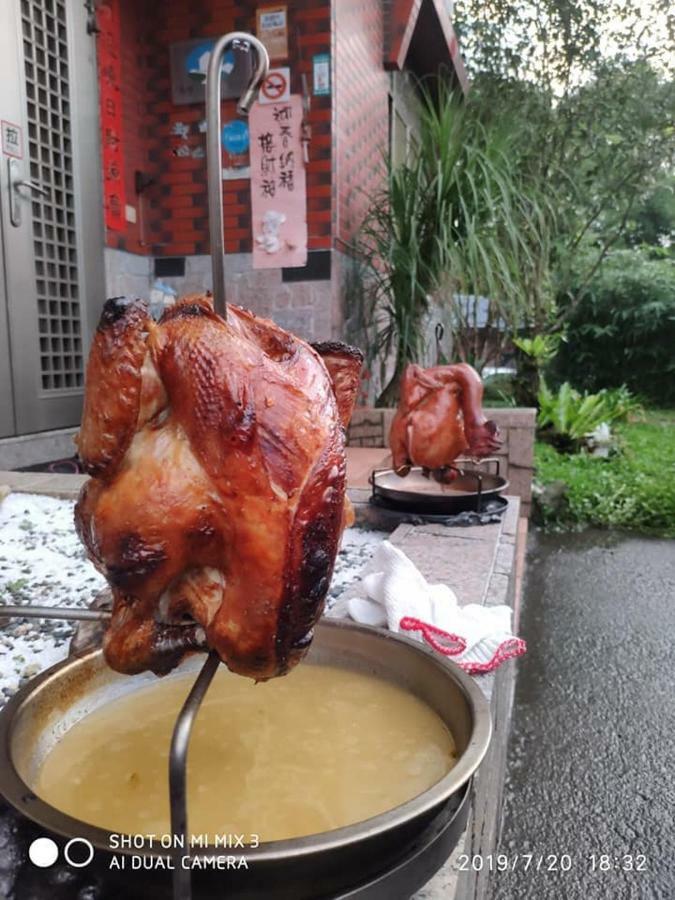 Dongguang Zhixing Homestay Юйчі Екстер'єр фото