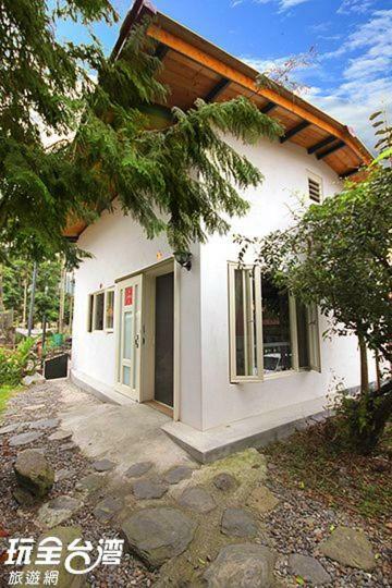 Dongguang Zhixing Homestay Юйчі Екстер'єр фото