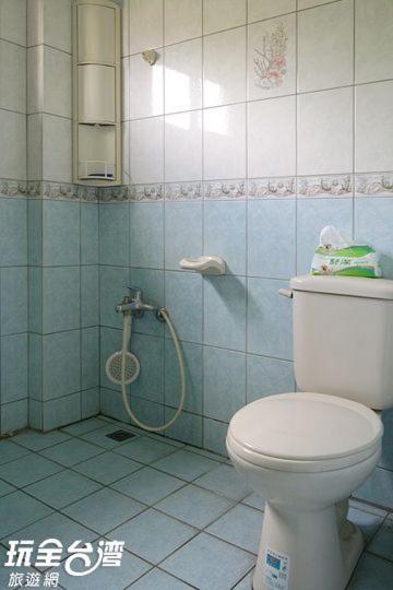 Dongguang Zhixing Homestay Юйчі Екстер'єр фото